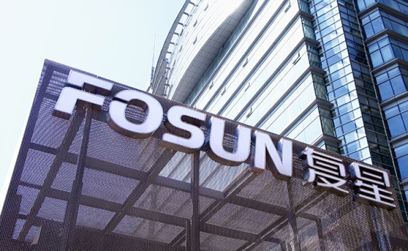 O CEO της κινεζικής Fosun παραιτήθηκε σε έναν εταιρικό ανασχηματισμό-έκπληξη