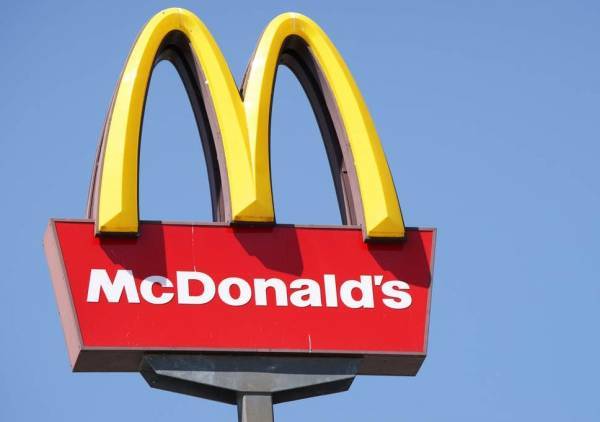 Αποζημίωση 26 εβδομάδων στον πρώην CEO της McDonald's