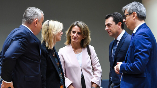 ΕΕ: Ποιοι θέλουν πλαφόν, ποιοι όχι-«Θρίλερ» μέχρι τη Σύνοδο Κορυφής