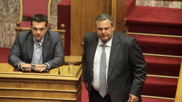 Κυβερνητική αστάθεια και καταγγελίες για σχέδιο αποστασίας