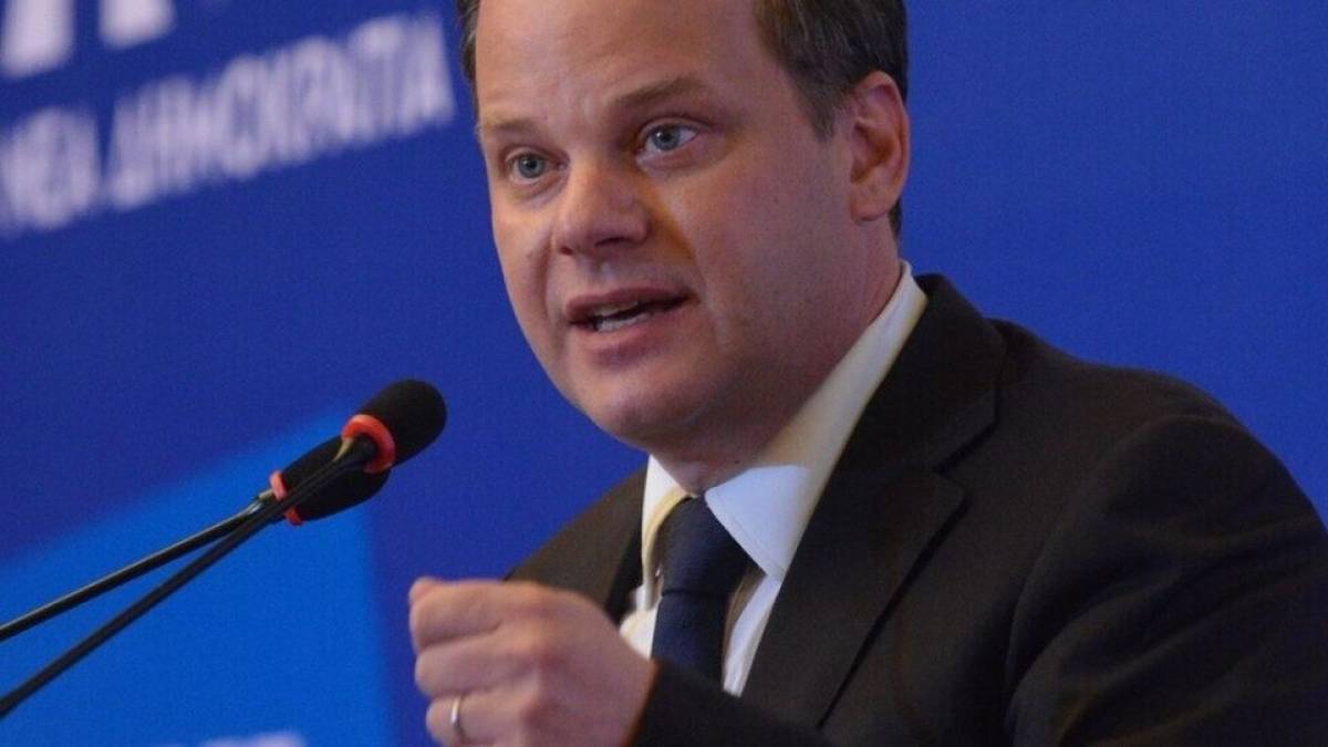 Καραμανλής: Αποφασισμένοι να προστατεύσουμε τις αερομεταφορές