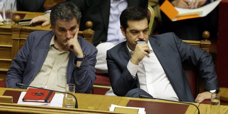 Στις συμπληγάδες πλειστηριασμών- stress tests τραπεζών η κυβέρνηση