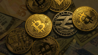 Παραμένει στάσιμη η αγορά κρυπτονομισμάτων-Οριακά πάνω από $26.000 το Bitcoin