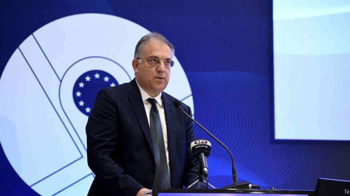 Θεοδωρικάκος: Η έξοδος από την κρίση είναι αγώνας «και» εθνικός