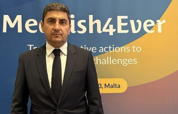 Αυγενάκης-Αλιεία: «Καμπανάκι» για εισβολή αλλόχθονων γενών-Μέτρα για την κλιματική κρίση