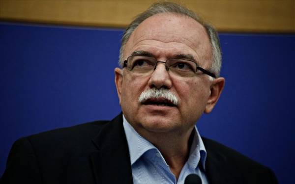 Παπαδημούλης:Η ιστορία γράφεται από τους παρόντες, όχι τους απόντες
