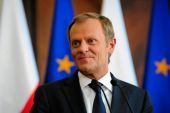 Τουσκ: Θα δείξουμε τον ευρωπαϊσμό μας αν σταθούμε στην Ελλάδα