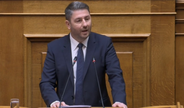 Ανδρουλάκης: Οι πολιτικές σας διαμορφώνουν μια χώρα χαμηλής ποιότητας ζωής