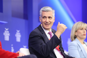 Γιαννακλής (Eurobank): Το μέλλον της τραπεζικής εμπειρίας δεν είναι αποκλειστικά ψηφιακό, αλλά υβριδικό