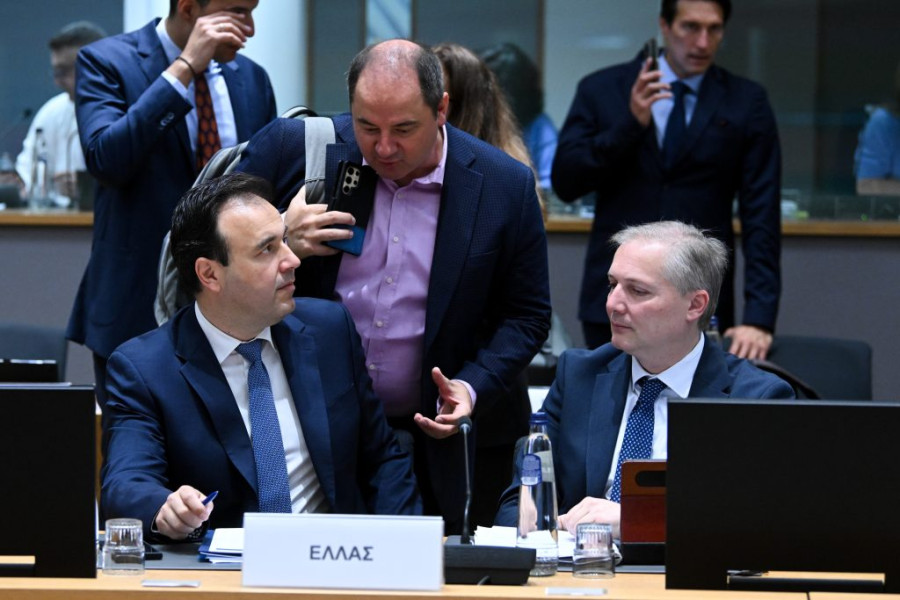 Παπαστεργίου: Απαραίτητες λύσεις για αυτονομία της ΕΕ στον ψηφιακό τομέα