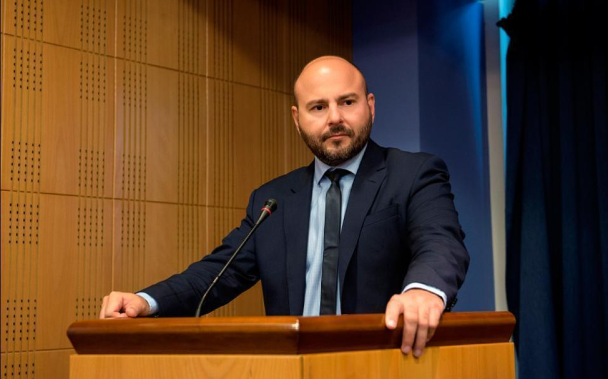 Στασινός για αυθαίρετα: Ντροπή να δυσφημίζουν τους Έλληνες μηχανικούς