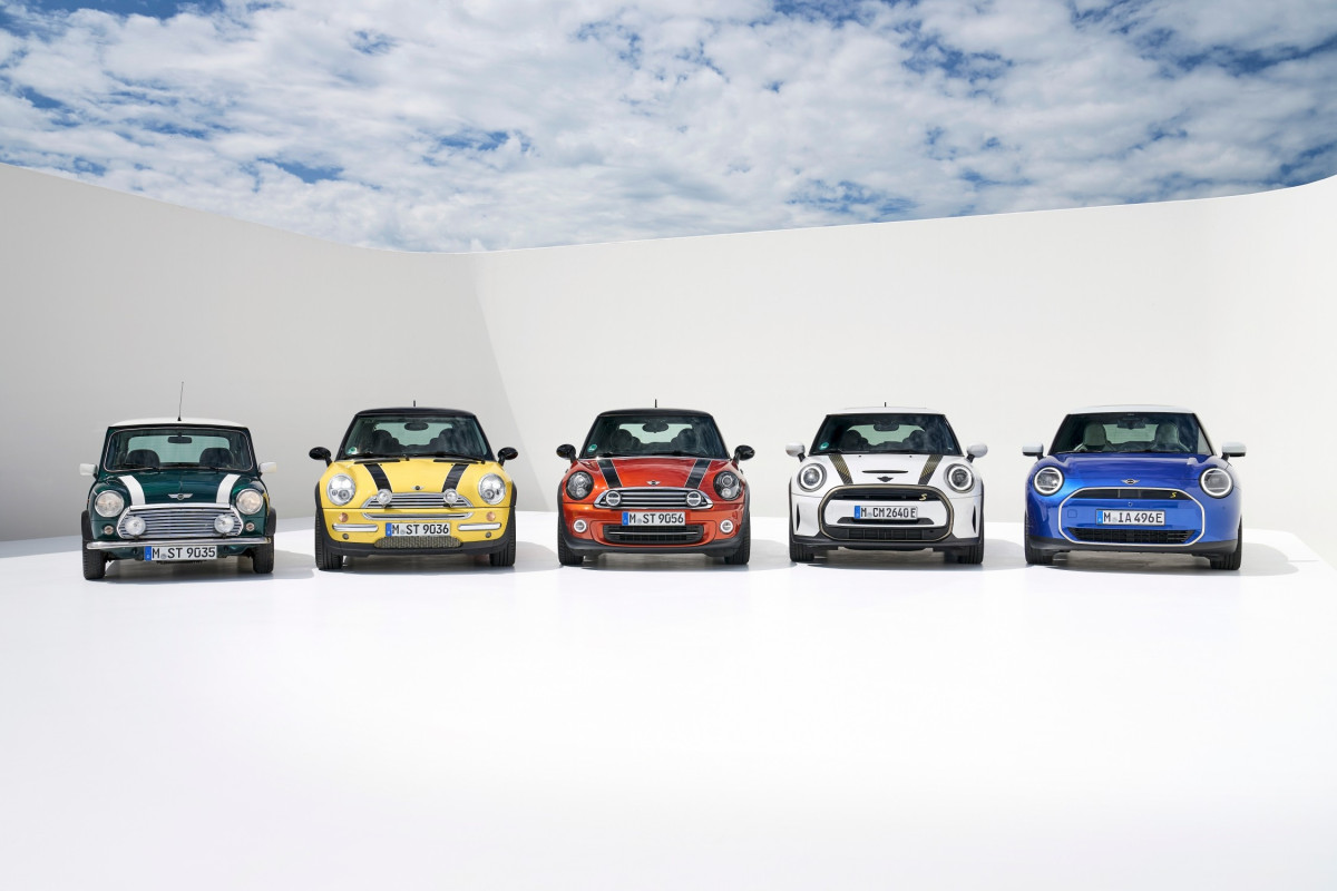 Συναρπάζουν τα νέα Mini με τις ηλεκτρικές εκδόσεις τους