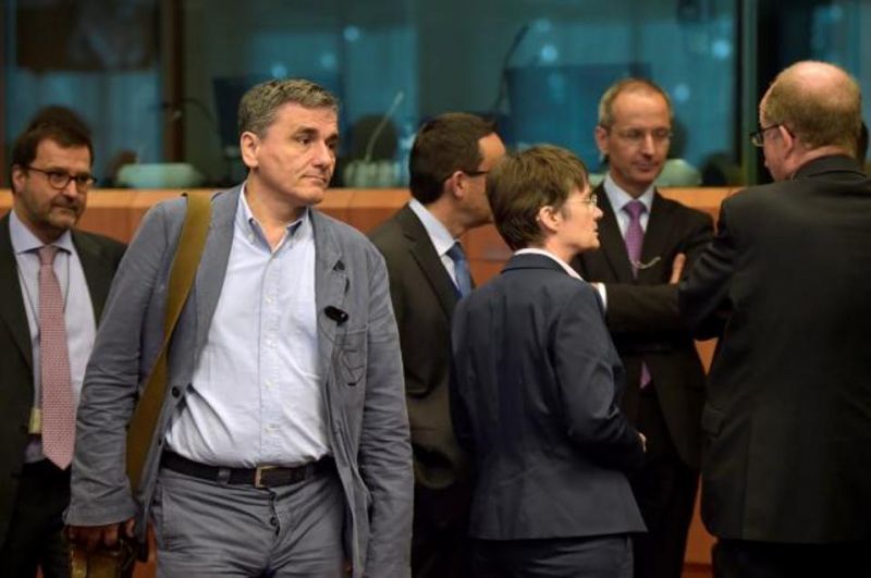 Επιμένουν σε νέα μέτρα οι δανειστές- Δεν επιστρέφουν οι θεσμοί