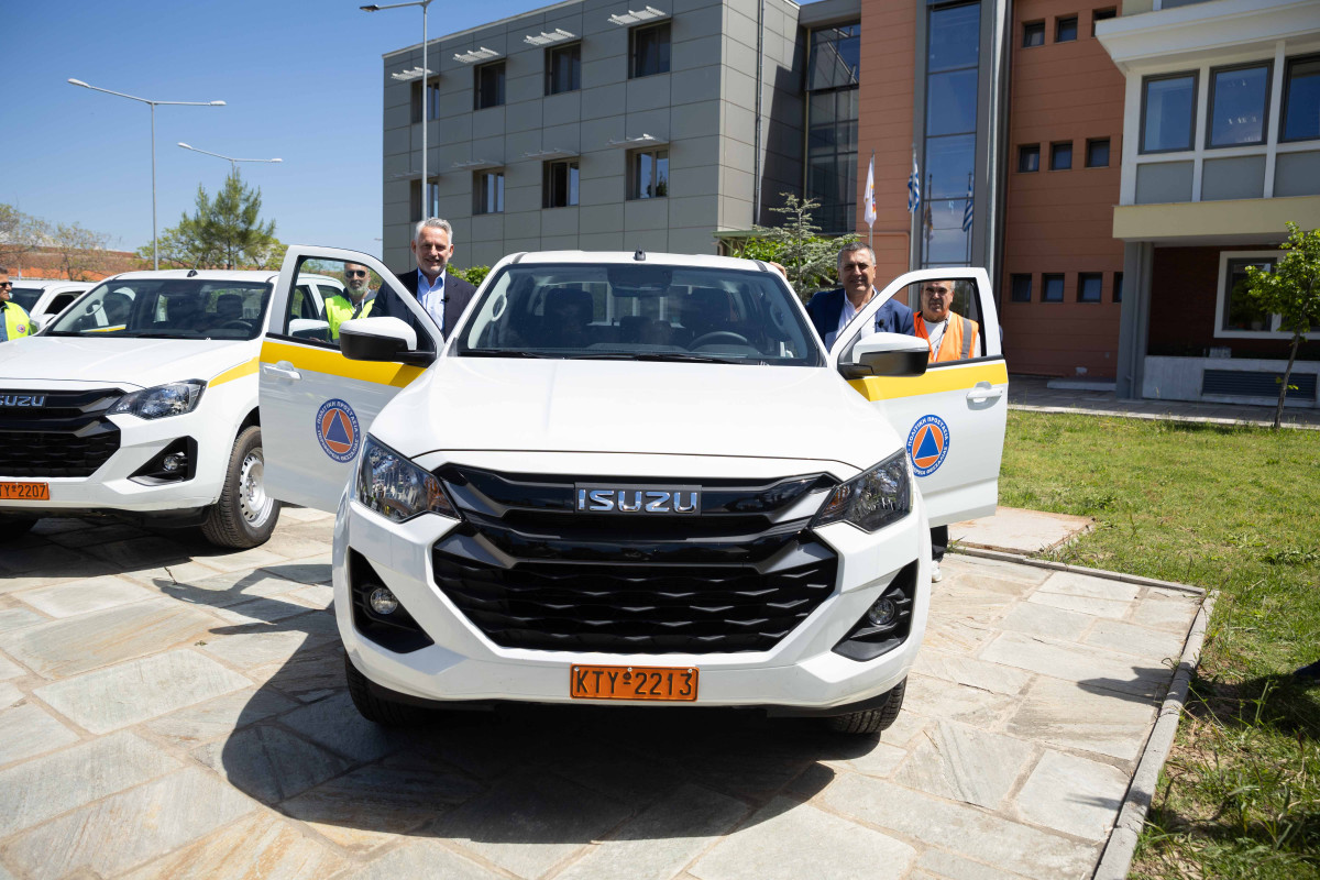 Εθνική Ασφαλιστική: Δωρεά 12 οχημάτων στην Περιφέρεια Θεσσαλίας για την ενίσχυση της πολιτικής προστασίας