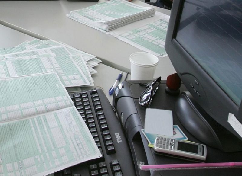 Με ρυθμούς χελώνας η υποβολή φορολογικών δηλώσεων