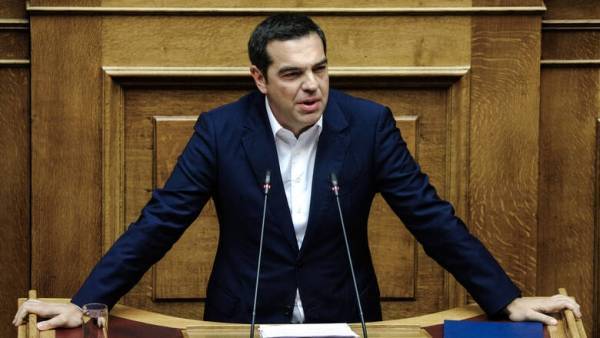 Τσίπρας: Άτολμη συρραφή σκόρπιων διατάξεων η πρόταση για Συνταγματική Αναθεώρηση