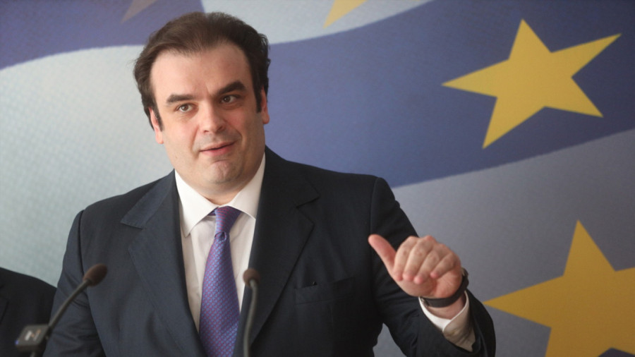 Πιερρακάκης: Προανήγγειλε φορολογική μεταρρύθμιση με έμφαση στο δημογραφικό