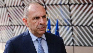 Γεραπετρίτης για Συρία: Προέχει η ανθρωπιστική βοήθεια