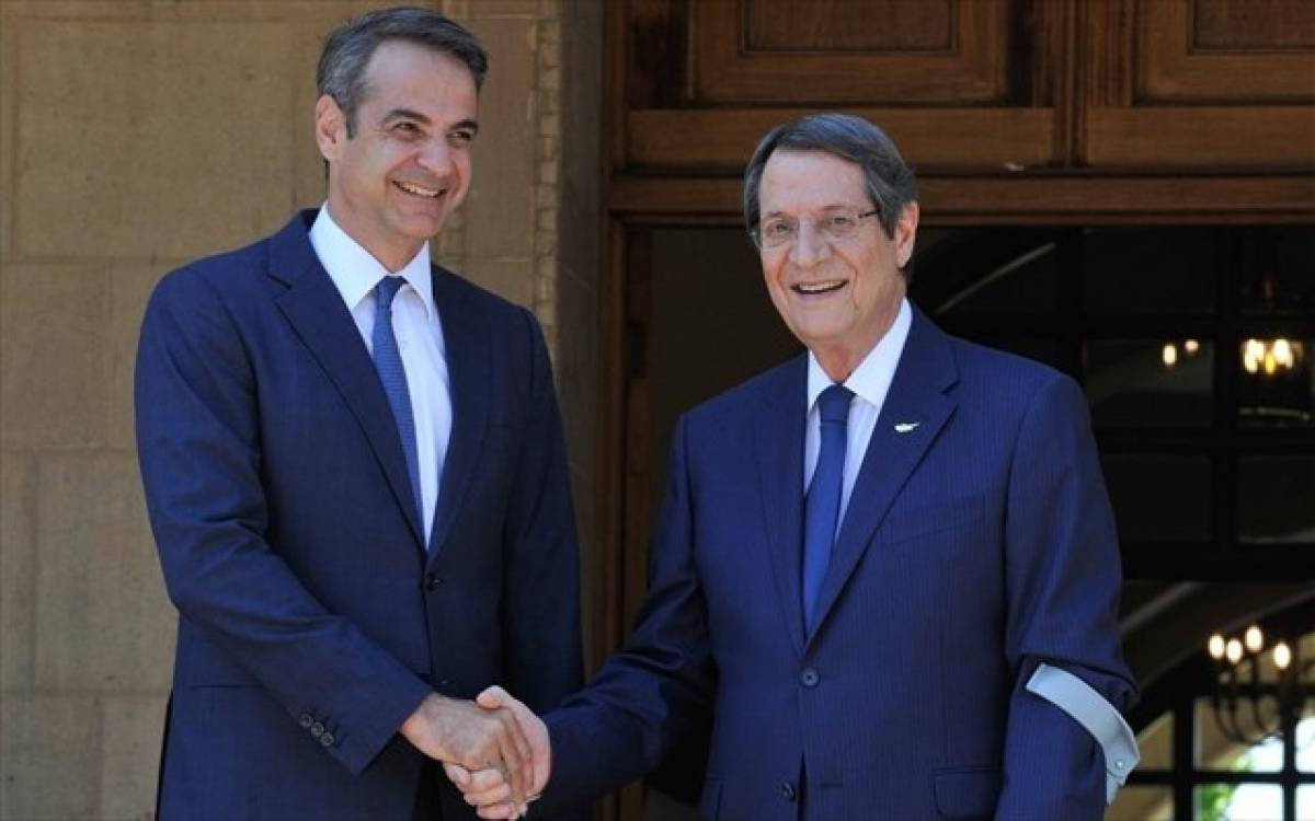 Συνάντηση Μητσοτάκη - Αναστασιάδη εν μέσω τουρκικών προκλήσεων