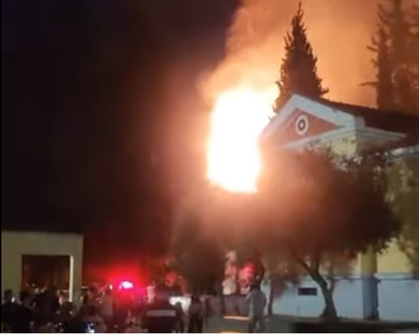 Φωτιά στο Σκοπευτήριο Καισαριανής- Οριοθετήθηκε άμεσα