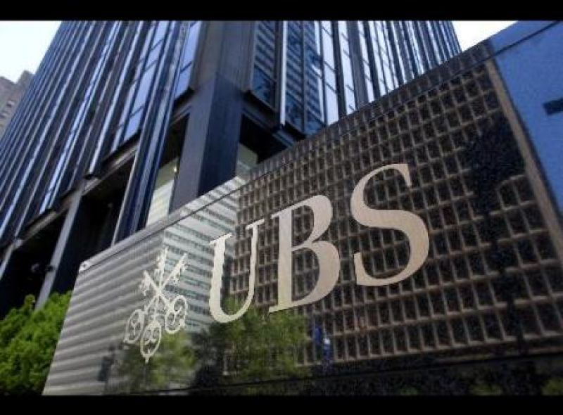 UBS: O κίνδυνος εξόδου της Ελλάδας θα επιστρέψει μέχρι τις αρχές του 2013