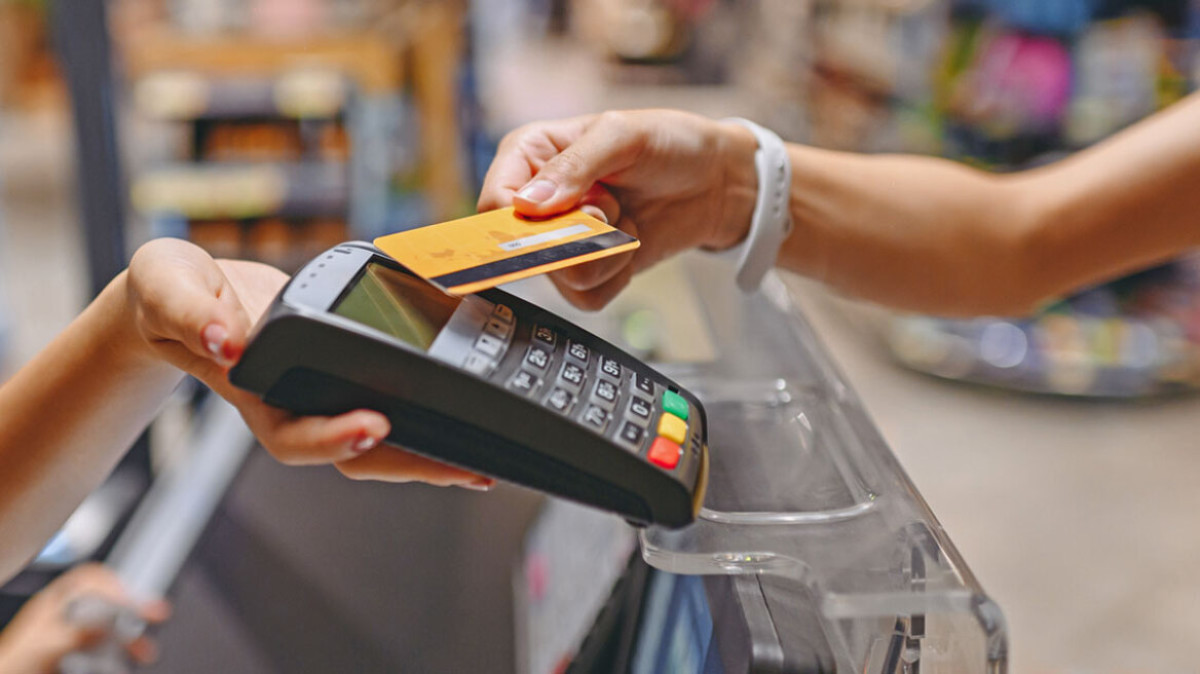 Διασύνδεση POS-ταμειακών: Τελευταία ευκαιρία για δήλωση ραντεβού στην ΑΑΔΕ
