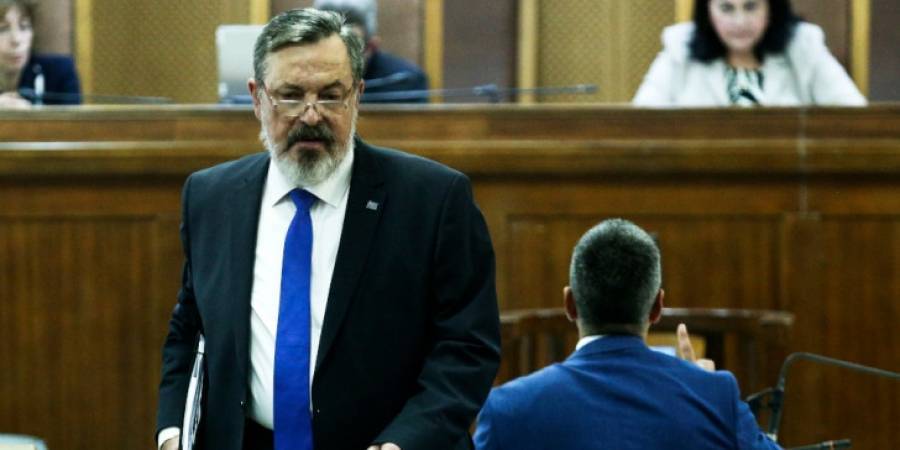 Καταζητούμενος ο Χρήστος Παππάς - «Σαφάρι» για τον εντοπισμό του