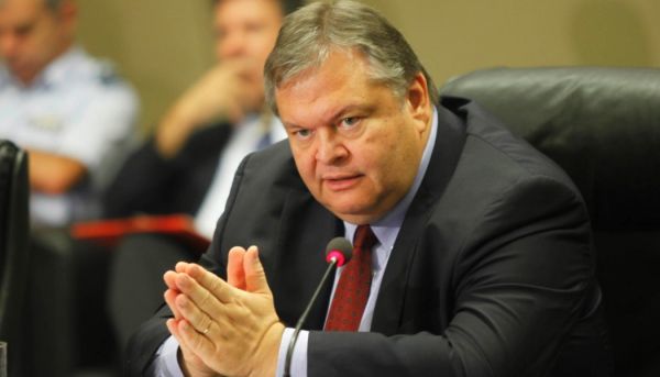 Ο Βενιζέλος, το PSI και τι φταίει για τα Ταμεία