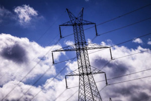 ΡΑΕ: Θα καλυφθεί η ζήτηση ηλεκτρικής ενέργειας-Ακραίο σενάριο οι διακοπές