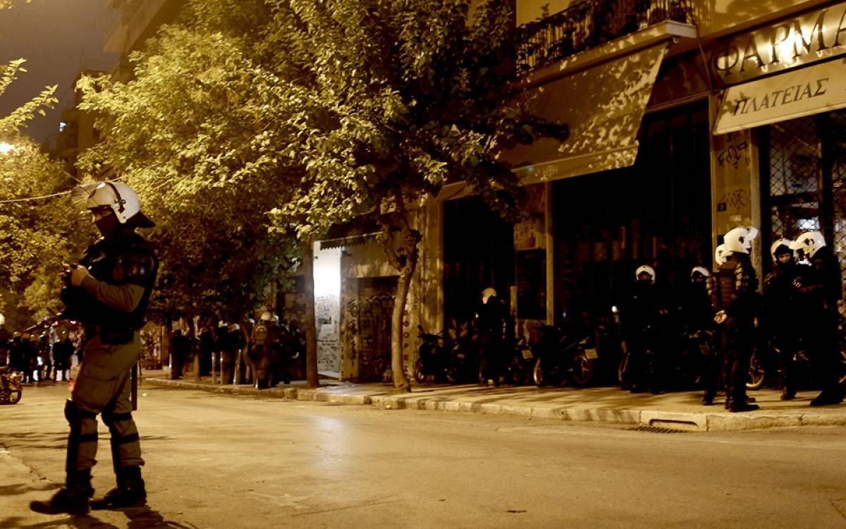 Εξάρχεια: Drone της Αστυνομίας εντόπισε ύποπτα αντικείμενα (βίντεο)