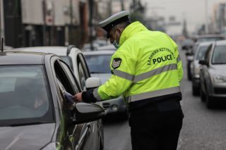 Βεβαιώσεις μετακίνησης: Τι ισχύει για κυλιόμενα ωράρια και εργόσημα