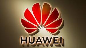 NYT: Παραχωρήσεις στη Huawei ετοιμάζει ο Τραμπ