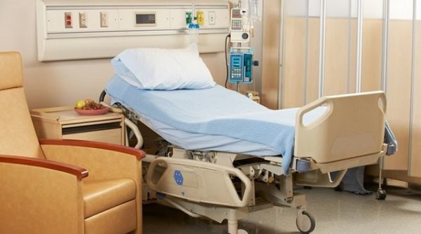 Iατρικός όμιλος στέλνει στο ΣτΕ τις μονάδες ημερήσιας νοσηλείας