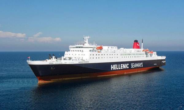Εντοπίστηκαν 12 κρούσματα κορονοϊού στο «Νήσος Ρόδος»