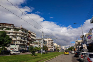 Πυροβολισμοί έξω από γήπεδο στη Νέα Σμύρνη–Ένας τραυματίας