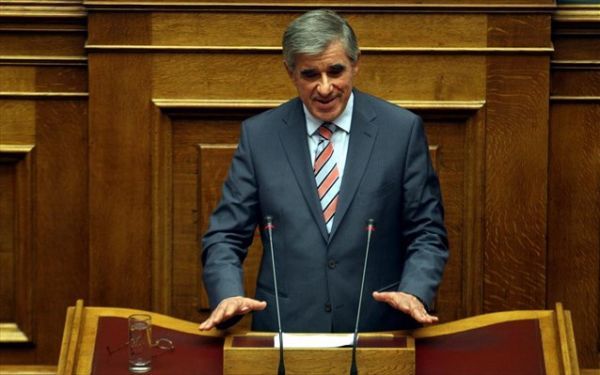 Νικολούδης: Δράκα κρατικοδίαιτων οικογενειών, πίσω από τη διαφθορά
