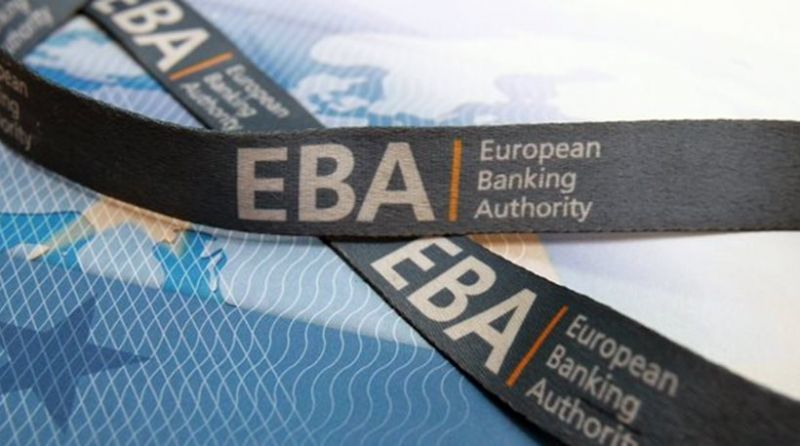 Ζουν και βασιλεύουν τα τραπεζικά μπόνους