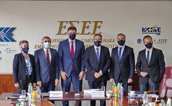 Κικίλιας: Άρρηκτα συνδεδεμένα τουρισμός και εμπόριο-Σύσκεψη εργασίας με ΕΣΕΕ