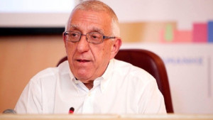 Κακλαμάνης: Κίνδυνος και ευκαιρία η Τεχνητή Νοημοσύνη – Χρειάζεται υπεύθυνη χρήση