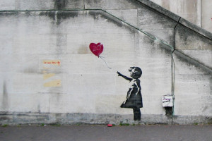 Η ταυτότητα του Banksy αποκαλύφθηκε και τα έργα του αποκτούν ακόμα μεγαλύτερη αξία