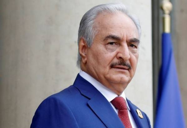 Χαφτάρ: Υπογραφή συμφωνίας για τις ΑΟΖ με την Ελλάδα