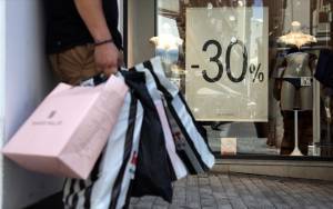 ΕΣΕΕ:Απογοήτευση των εμπόρων από την αγοραστική κίνηση στις 5 Μαΐου