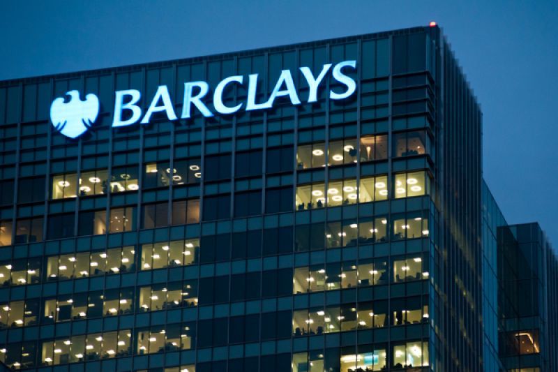 Barclays: Διευρυμένες καθαρές ζημιές το 2017