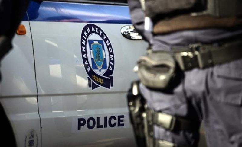 Καλλιθέα: Άνδρας άνοιξε πυρ κατά αστυνομικών