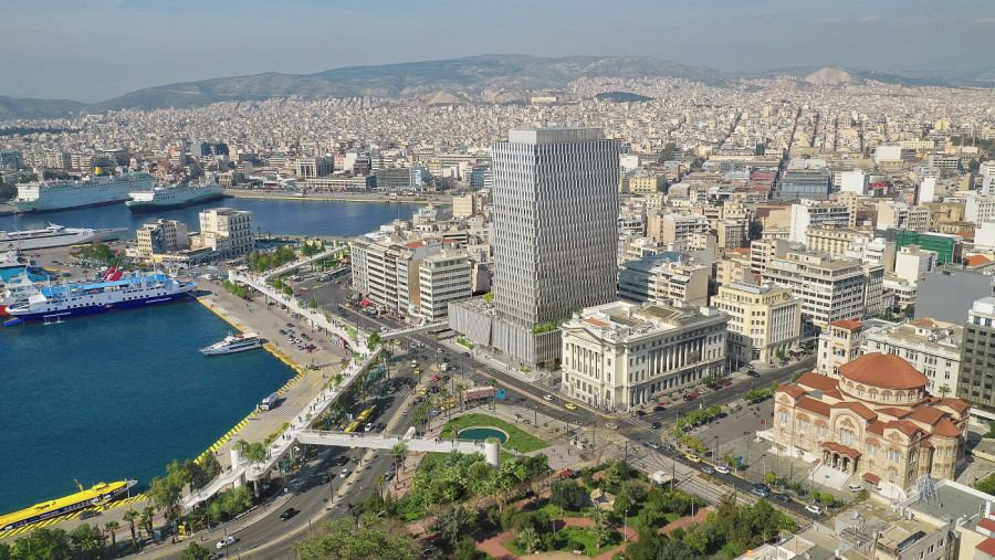 Dialectica: Μετακομίζει στον Piraeus Tower και βάζει στόχο τις ΗΠΑ