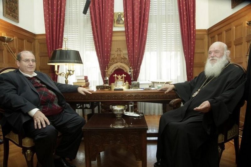 Δημοψήφισμα για το χωρισμό Εκκλησίας-Κράτους ζητάει ο Αρχιεπίσκοπος!