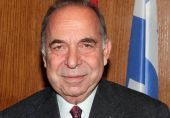Πέθανε ο πρώην υπουργός Τουρισμού Πέτρος Αλιβιζάτος