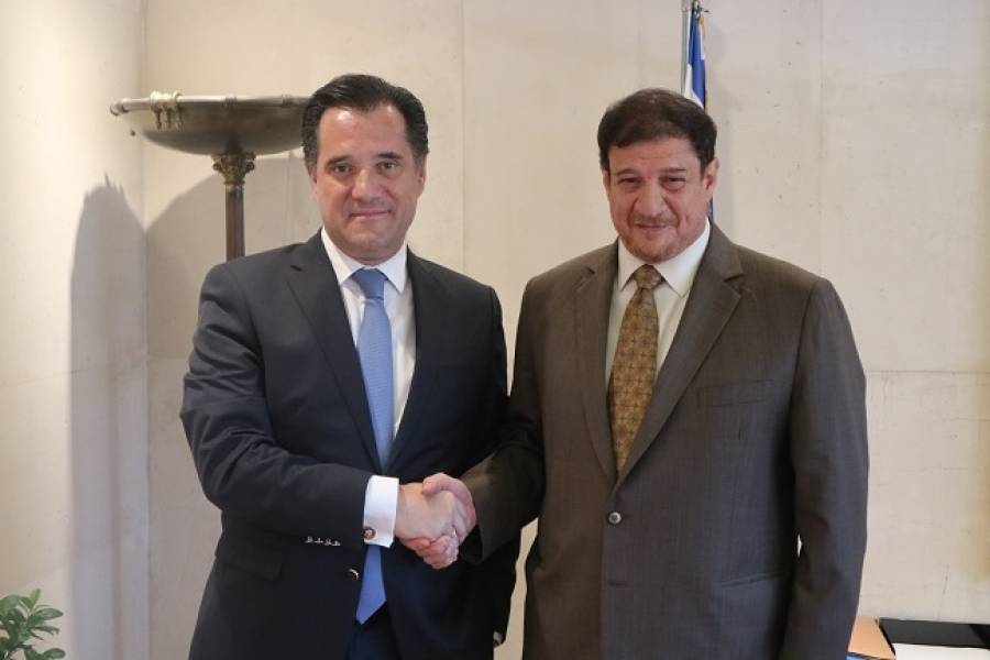 Οι επενδύσεις στη συνάντηση Γεωργιάδη - Πρέσβη του Κουβέιτ