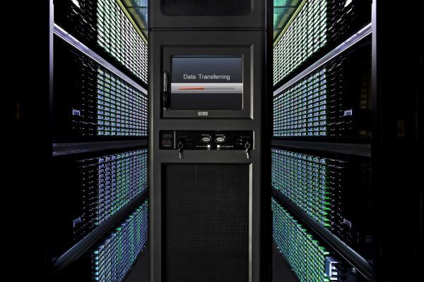 Le Monde: Η NSA «κρυφάκουγε» και τους Γάλλους