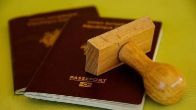 Παράνομα πάνω από τα μισά «χρυσά διαβατήρια» στην Κύπρο